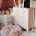 Children's room chest of drawers in pink, wooden chest of drawers